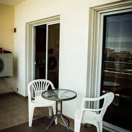 Capella Cosy In The Centre Of Town Larnaca
