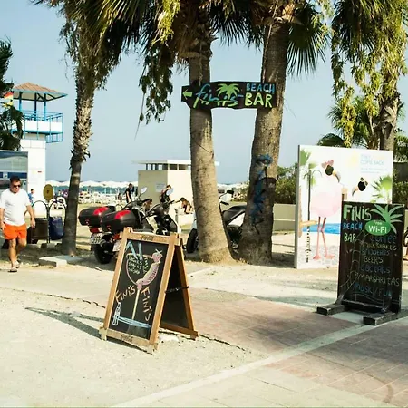 Capella Cosy In The Centre Of Town Larnaca